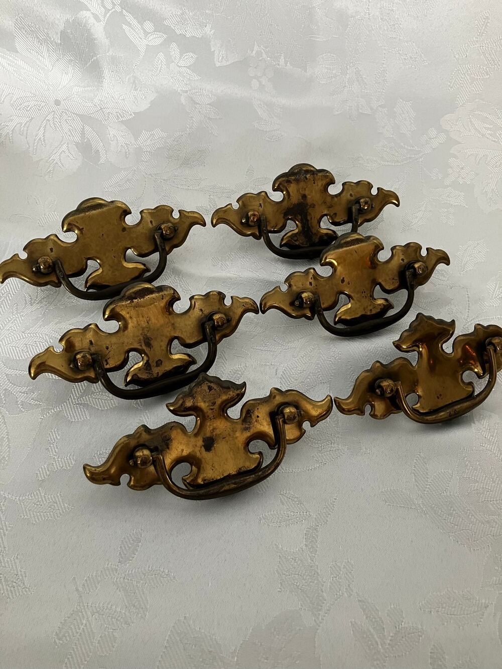 Set of 6 Vintage Bat Wing Cabinet Pulls Antique Brass Scalloped Bail Handles